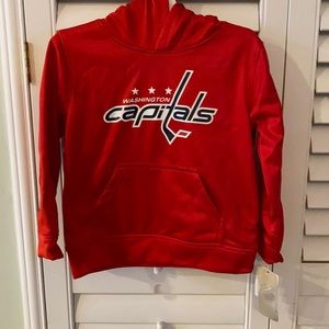 Washington Capitals hoodie size 4T NWT’s